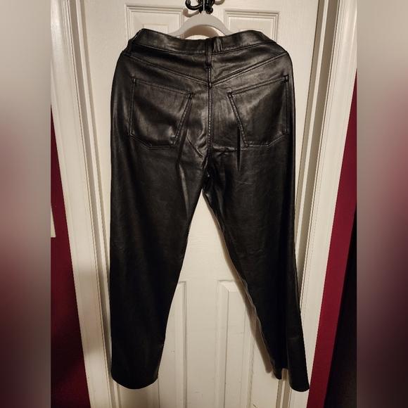 Universal Thread Faux Leather Pants in black, size 14 short - Picture 2 of 4